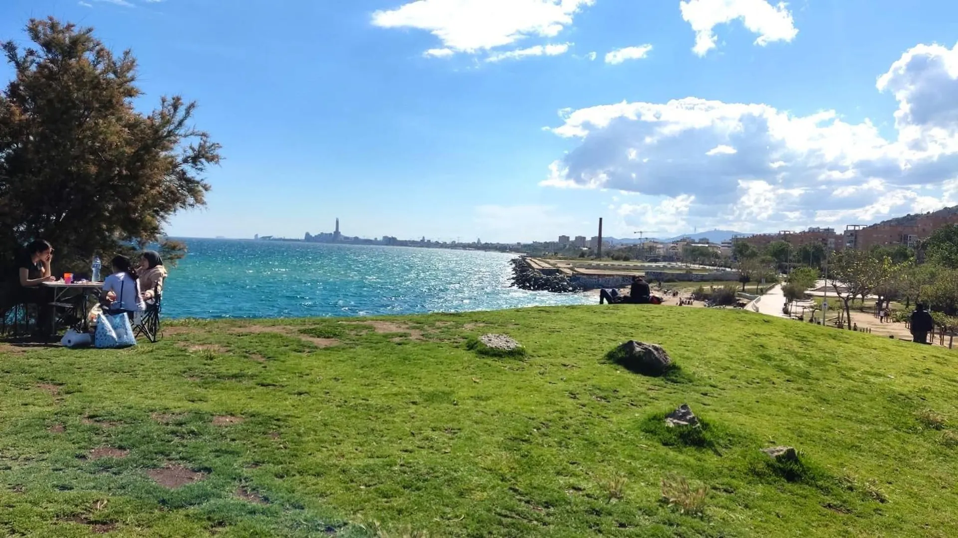 Oasis Beach-City Apartment Montgat 0*,  Spanien